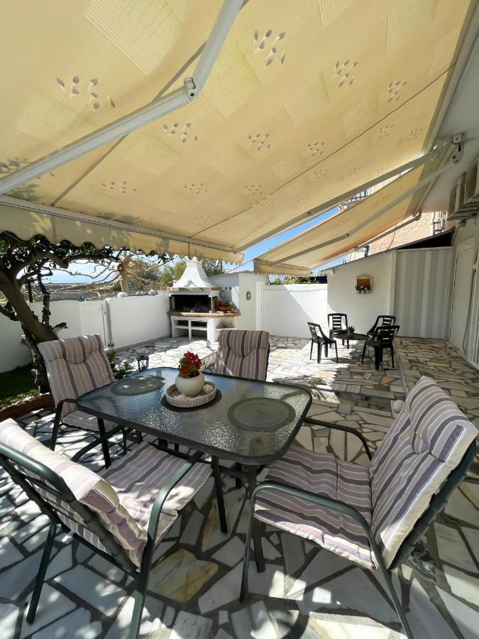 Sunny Beach House Corinth Екстериор снимка